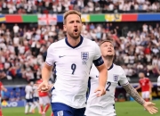 开云体育下载-英格兰队大胜荷兰，豪取三分