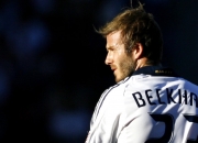 开云APP-绿茵场上的无声宣言，范戴克用实力打破质疑，伊朗决胜局绝境带走爱尔兰