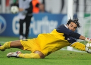 开云平台-银箭风暴席卷伊莫拉，梅赛德斯横扫威廉姆斯，诺里斯惊艳四座改写赛道叙事