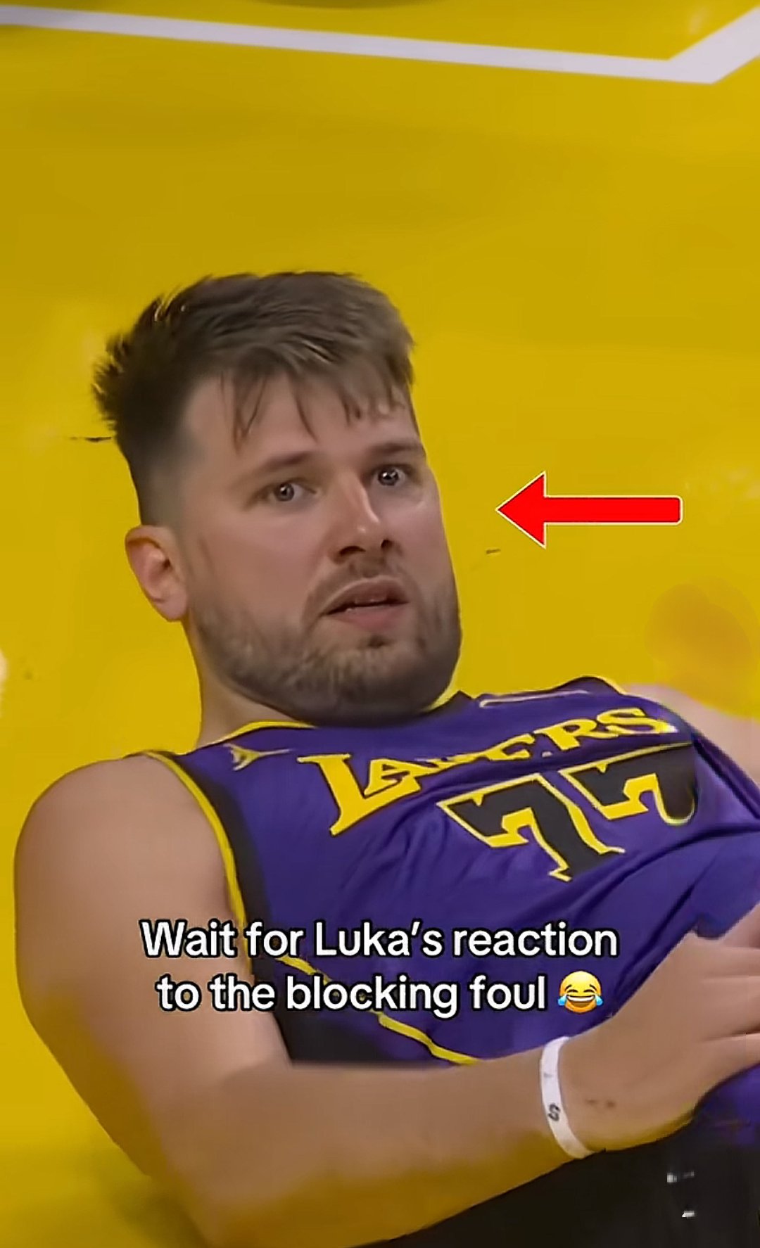 法国男篮鏖战猛龙，东契奇爆发神勇