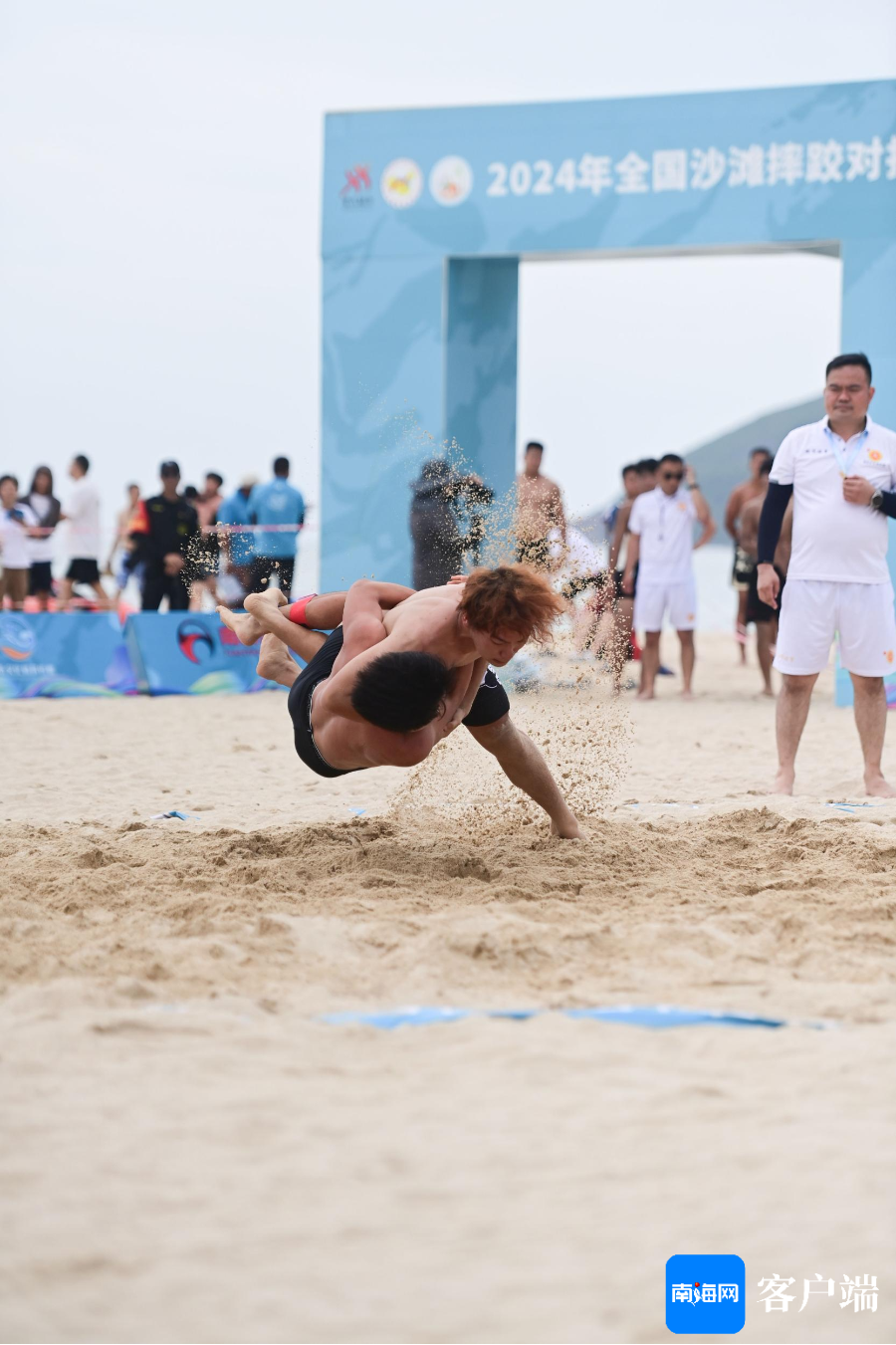 比赛中的精彩瞬间令人目不转睛,难忘良久的简单介绍 比赛中的精彩瞬间令人目不转睛,难忘良久的简单介绍