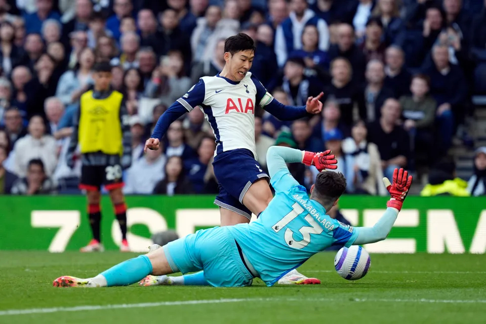 热刺主场大胜诺里奇,凯恩斩获制胜进球 热刺主场大胜诺里奇,凯恩斩获制胜进球