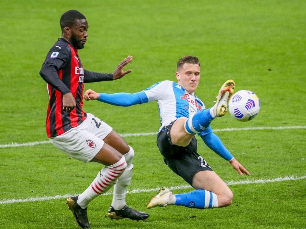 包含尤文险胜罗马,乔瓦尼·雷纳爆发神勇的词条 包含尤文险胜罗马,乔瓦尼·雷纳爆发神勇的词条