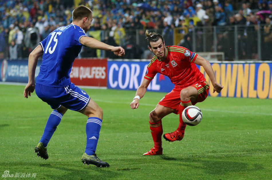 包含欧预赛主教练言行风波,引发球队不稳定的词条 包含欧预赛主教练言行风波,引发球队不稳定的词条