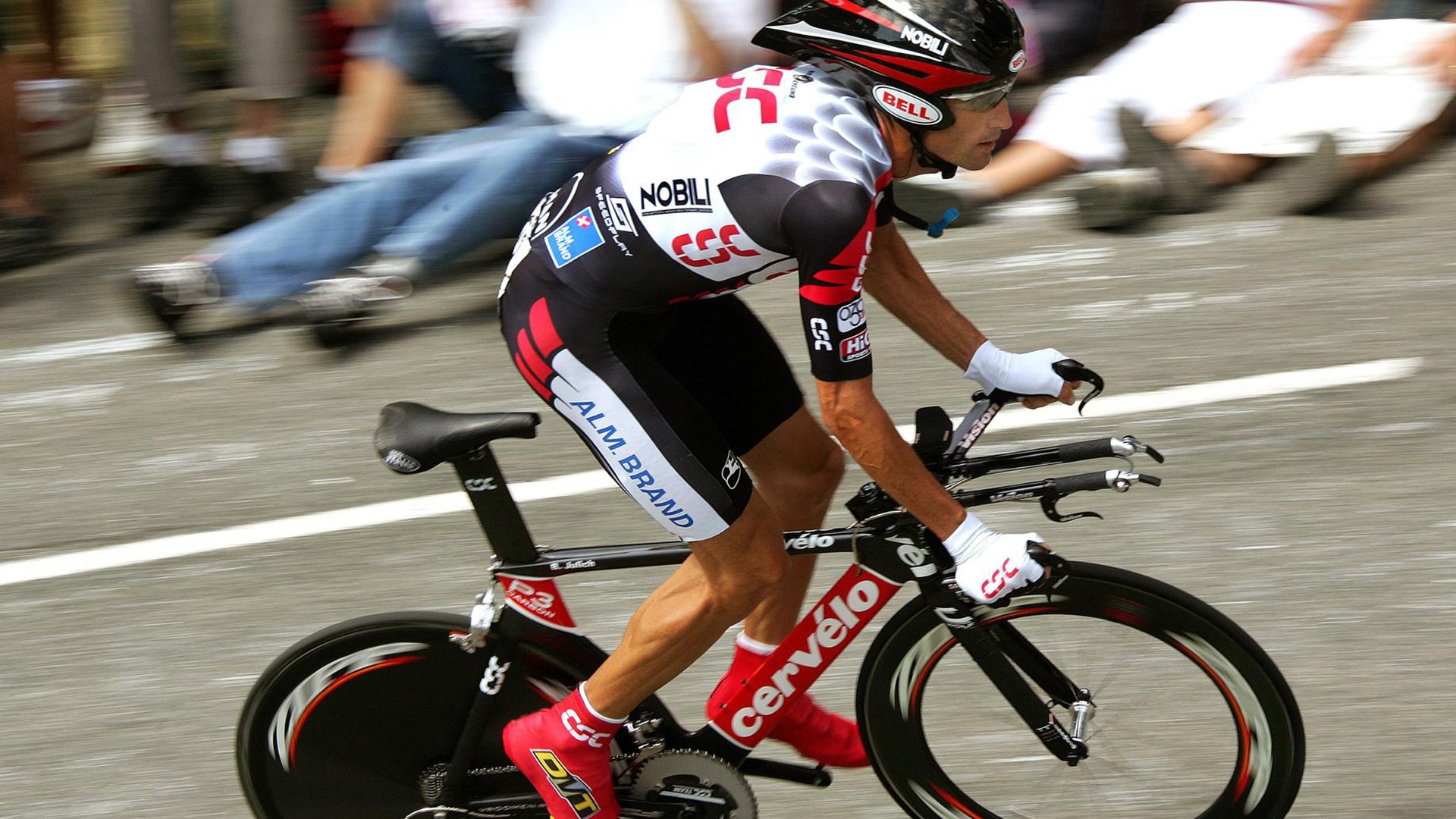 魔术关键战突围雷霆，杰伦格林在西甲国家德比接管比赛