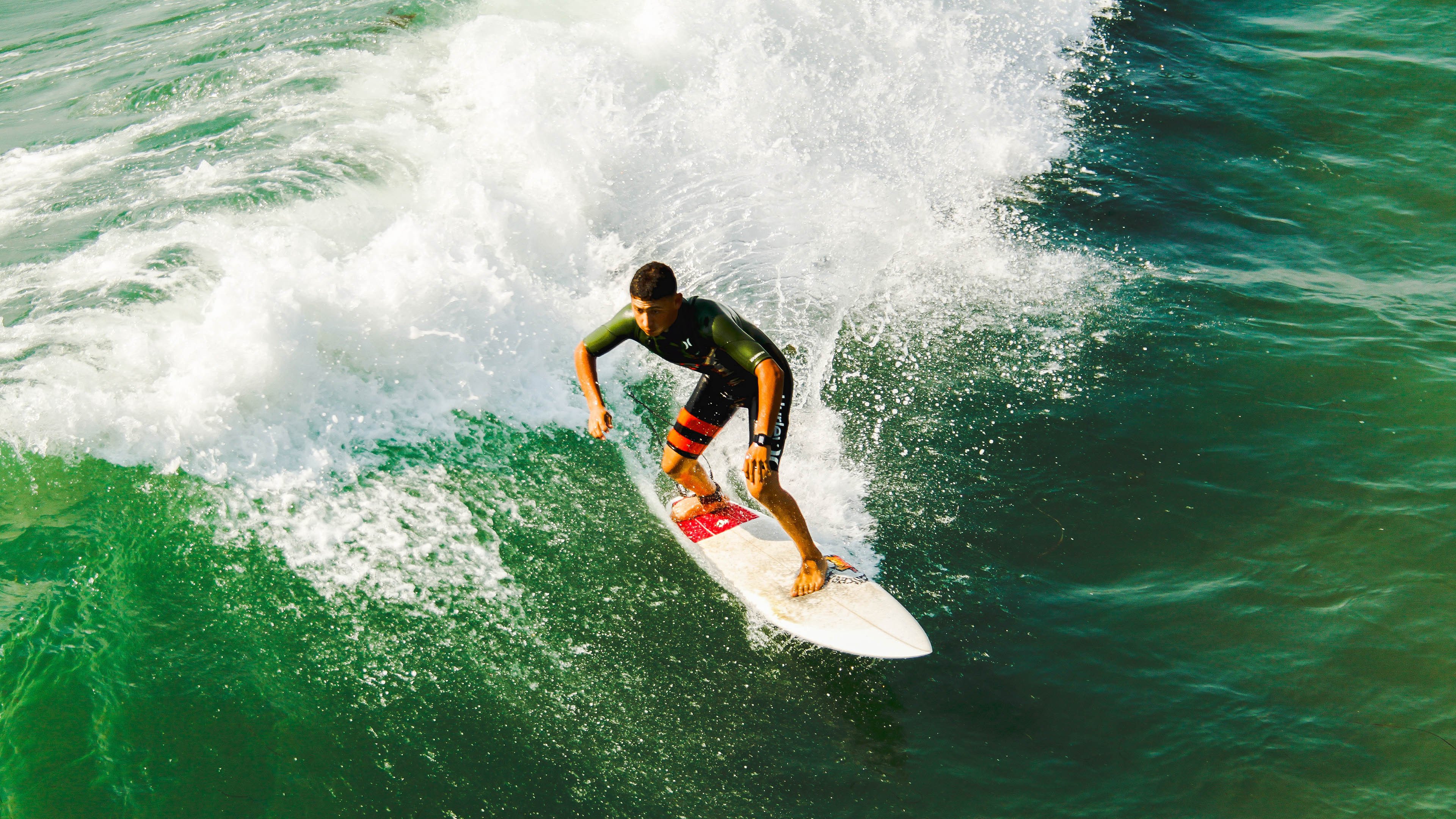 卡马文加，塞内加尔新引擎，以节奏掌控轻取莱比锡红牛